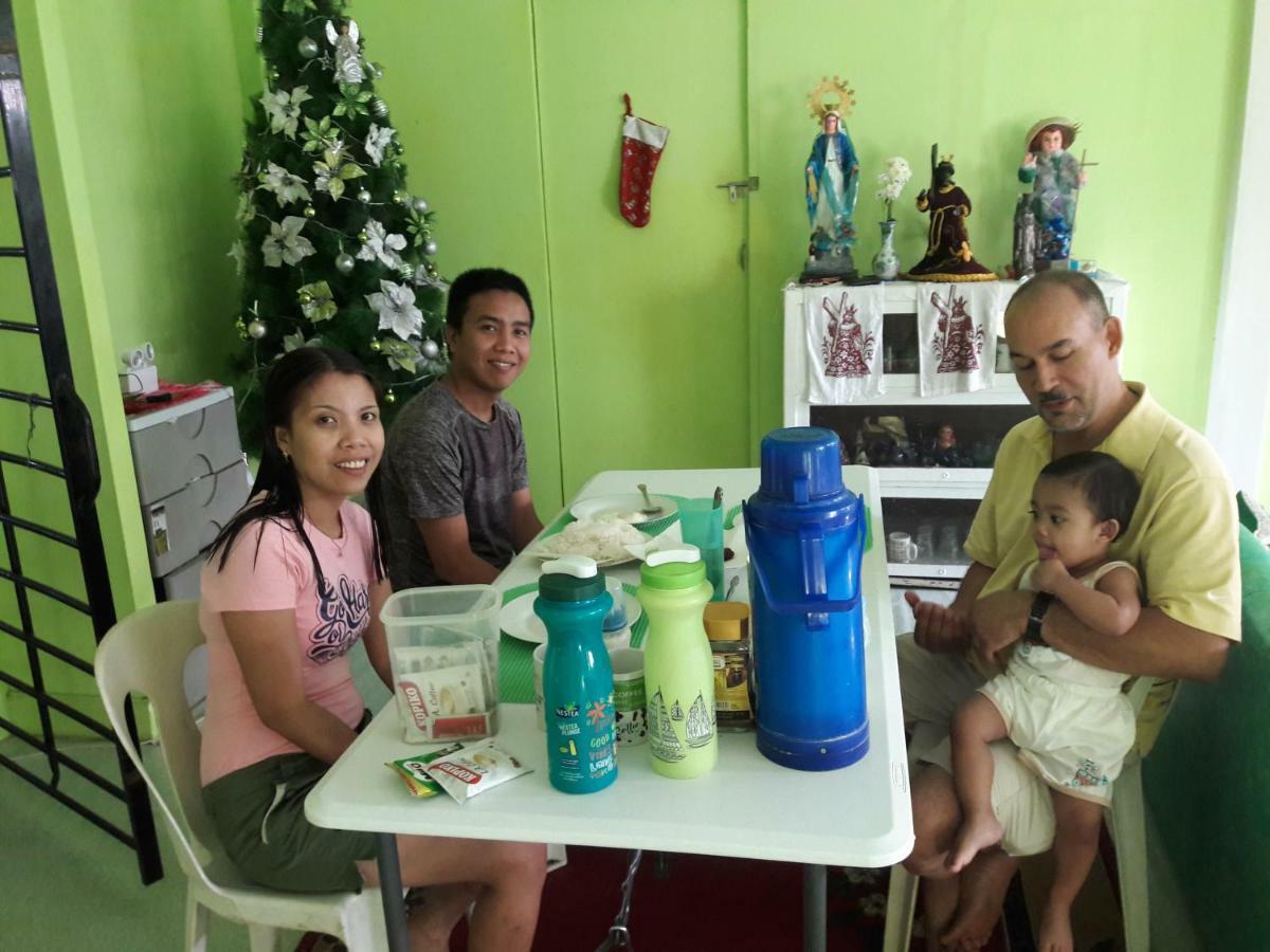 Green Bamboo Transient House Iloilo City Eksteriør billede