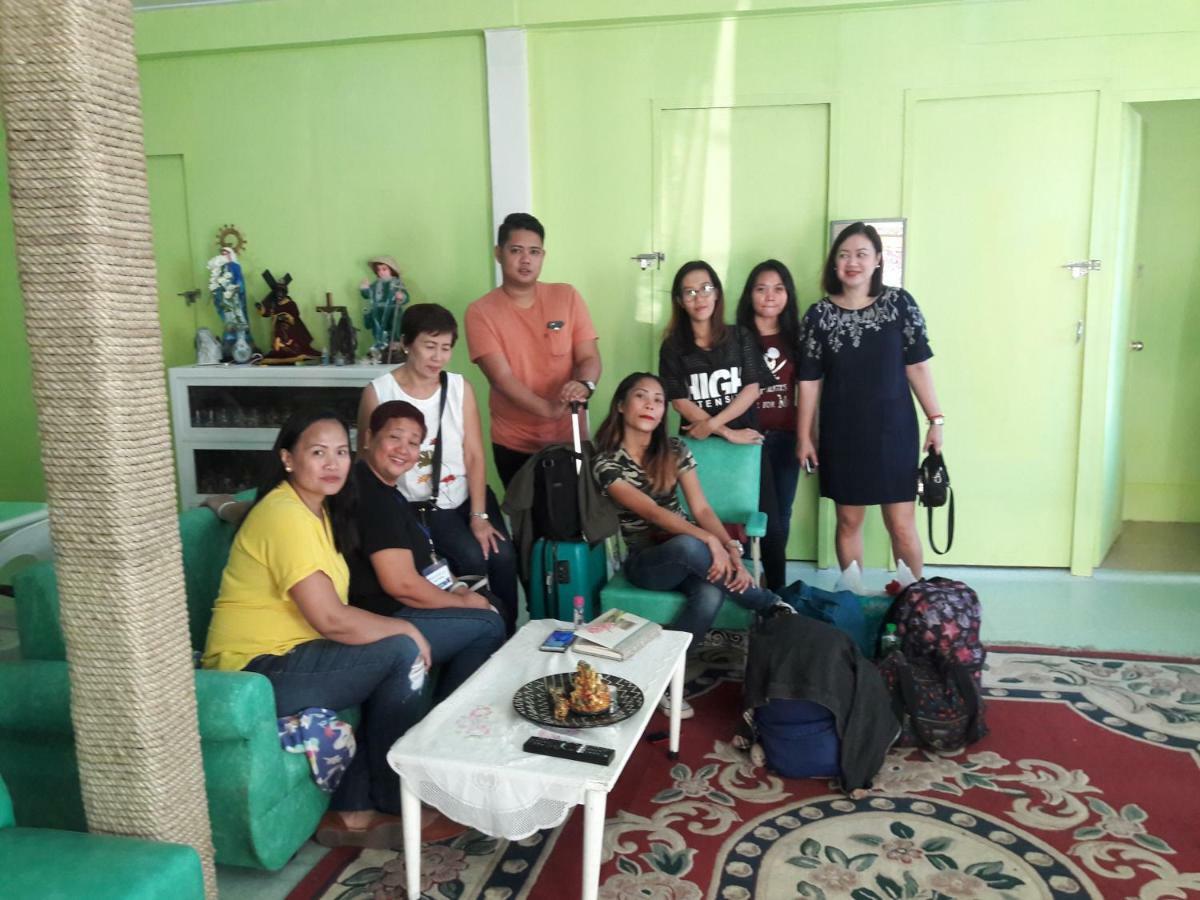 Green Bamboo Transient House Iloilo City Eksteriør billede