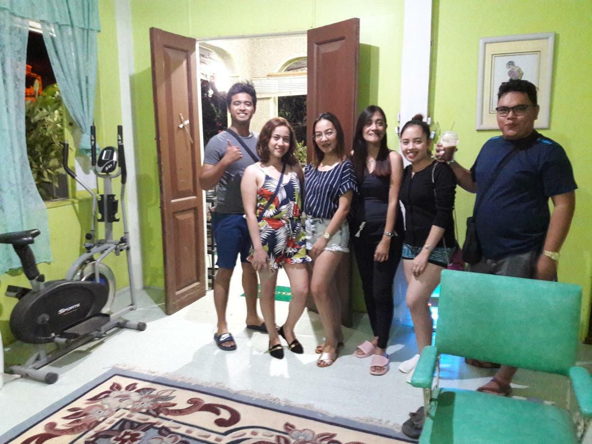Green Bamboo Transient House Iloilo City Eksteriør billede